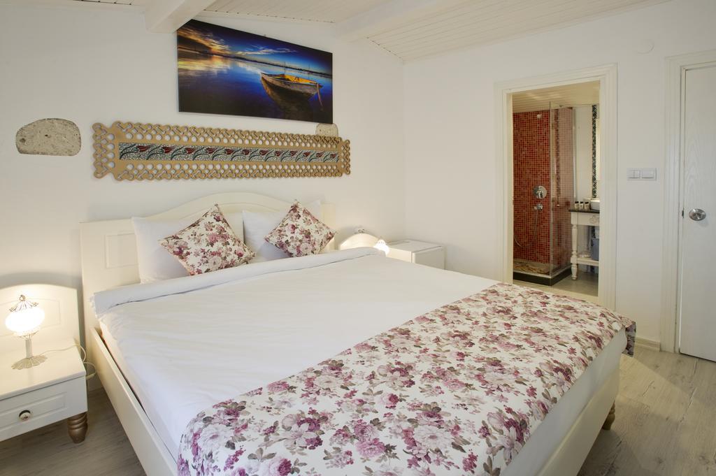 Lodos Butik Hotel Alacati Kültér fotó